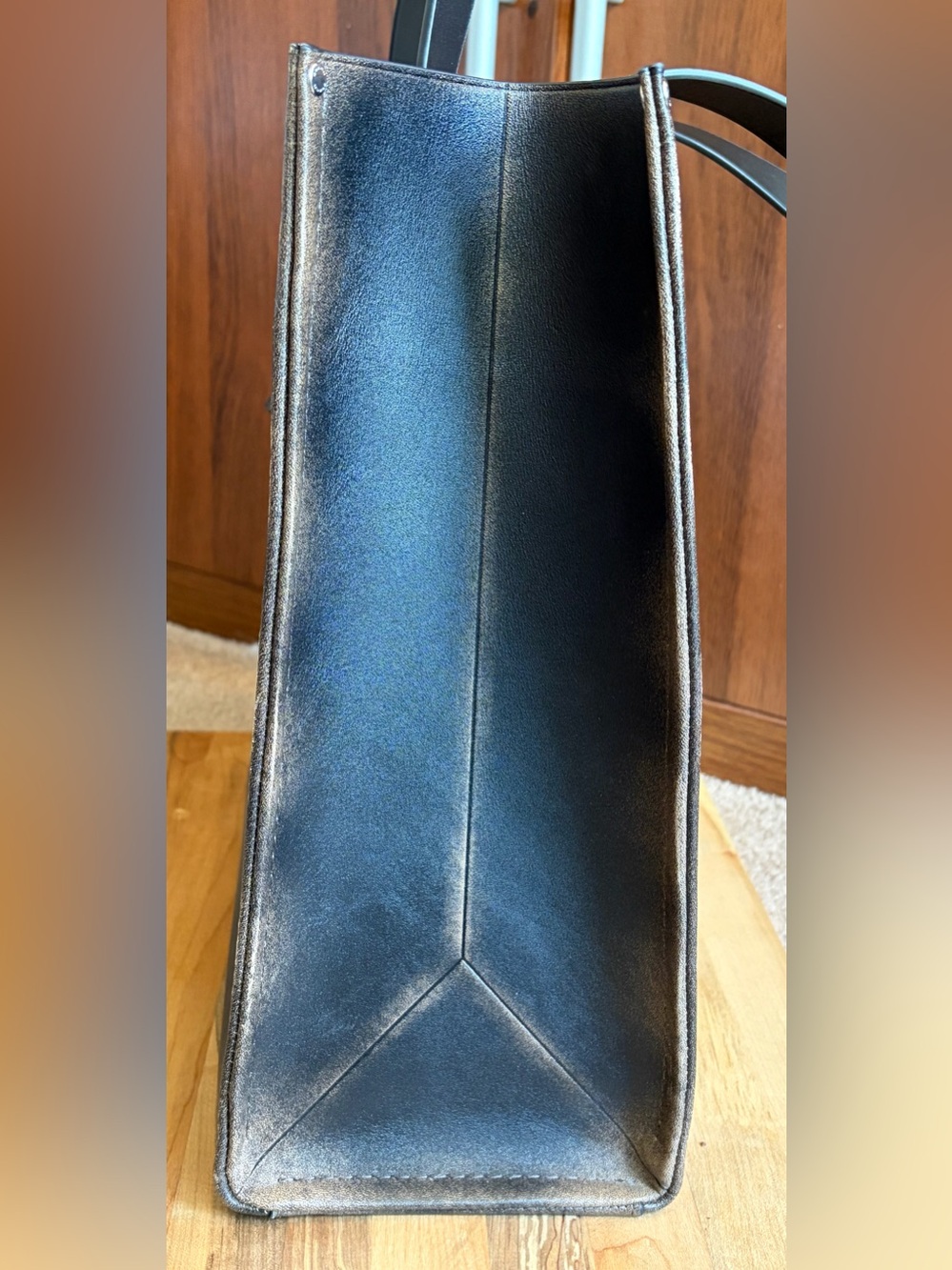 COACH XL Relay Tote in “Loved Leather” CBF28 - Picture 3 of 10